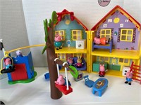 Peppa Pig House, Tree, Fort and Figurines