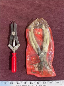 Snap ring pliers