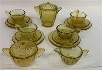 Akro Agate Brown Glass Child's Tea Set