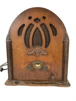 Antique Tube Radio