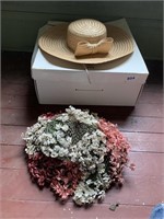 STRAW HAT WITH STRAW BOW, MESH HAT WITH FLOWERS