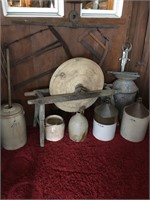 MIX PRIMATICES / CROCKS / BUTTER CHURN / STONE