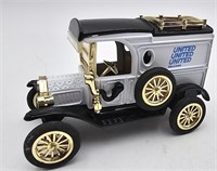 Vintage 1913 Ertl Diecast Metal Ford Model T Bank