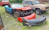 1998 CORVETTE- WRECKED- HAS GREEN CLEAR TITLE-