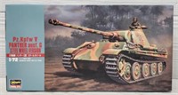 Pz. Kpfw V Panther ausf. G Tank Model Kit