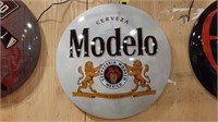 Cerveza Modelo Round Metal Sign