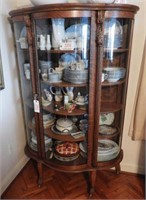 Beautiful antique Oak bowfront china cabinet