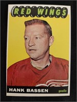 1965-66 Topps NHL Hank Bassen Card