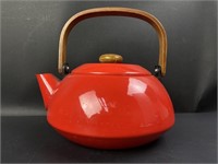 Retro Red Enamel Teapot Kettle w/Wood Handles