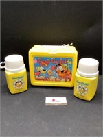 Garfield lunch box and thermos