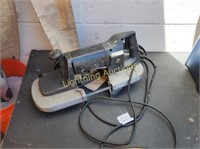 BLACK AND DECKER ELECTRIC PORTABLE BAND SAW