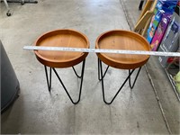 2 small tables