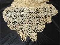 Vintage Crochet Tablecloth / Bedspread