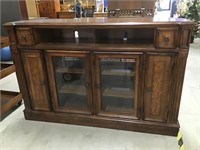 Decorative Wood Entertainment Stand