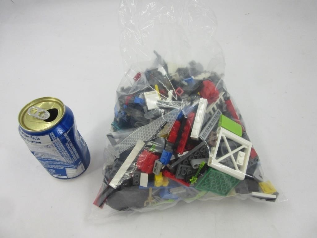 +/- 2lb de bloc Lego