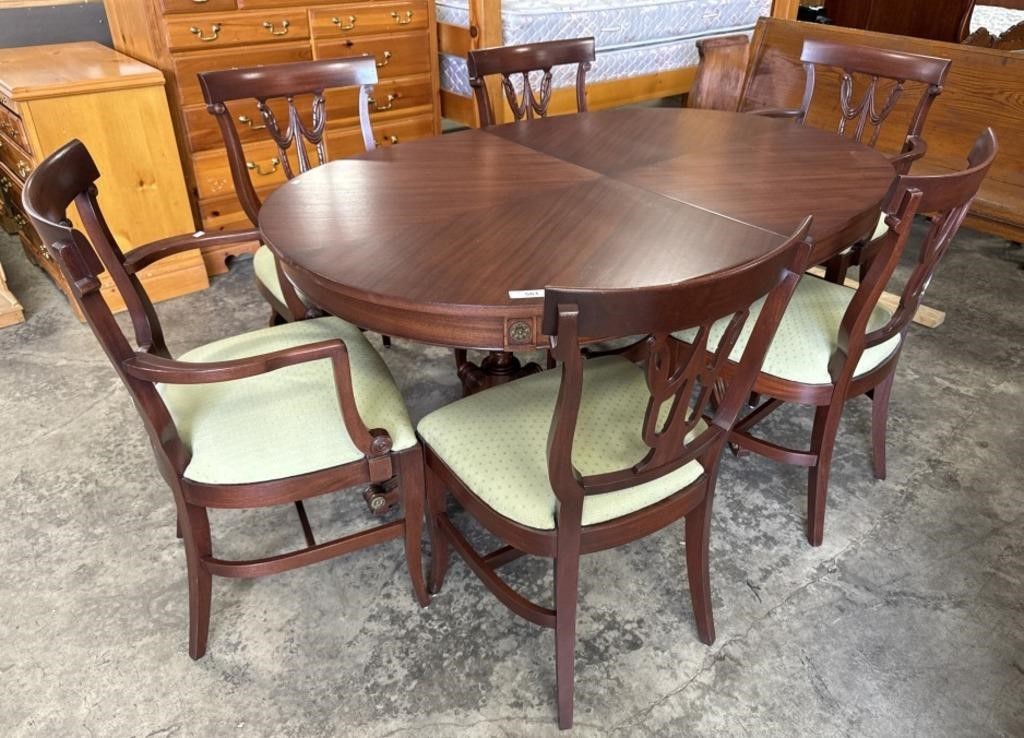 French Style Mahogany Dining Table, (6) Carved