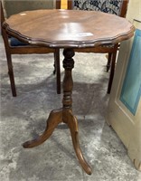 Antique Tilt Top Walnut End Table.