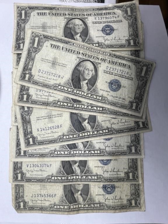 (10) 1935 $1 Silver Certificates