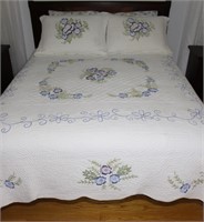queen size floral quilt comforter w pillow shams