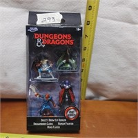 DUNGEONS AND DRAGONS TOY DIE CAST NEW