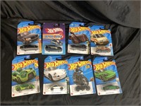 TOY VEHICLES / COLLECTIBLES / HOT WHEELS / NOS