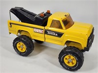 VINTAGE TONKA PRESSED STEEL YELLOW TOW TRUCK