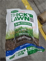 Scott's turf builder Thick'R lawn 40lb bag