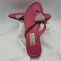 Dezario Fushia Sz 7 Rhinestone Heart Thong Sandals