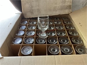 35 clear stemware glasses
