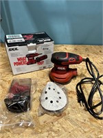 Skil corded power sander tool, works