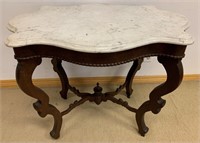 STUNNING ANTIQUE OAK CENTRE TABLE WITH MARBLE TOP