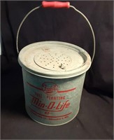 Metal minnow bucket