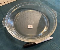 PYREX GLASS PIE DISH