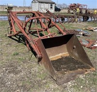 Hydraulic bucket attachment for old Ford tractors