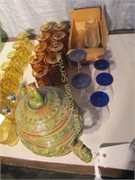 16+ pcs: Oriental urn, stemware, amber glasses,