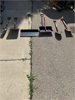 Outdoor long handle yard tools