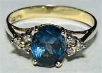 14KT YELLOW GOLD TOPAZ & DIAMOND RING 2.00 GRS