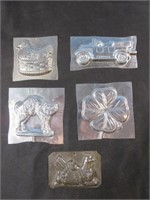 5 Tin Decorating Molds 2 Chickens / Cat / 4 Leaf