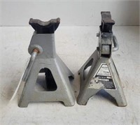 (2) 3 Ton Jack Stands