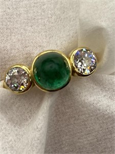 18k Y Gold Ring w/ 2 Diamonds, Green Stone, 5.5g
