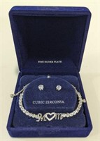 (W) Fine Silver plate Cubic Zirconia Mom Bracelet