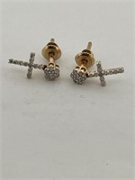 10KT Yellow Gold Woman's Earrings