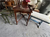 MAHOGANY SIDE  TABLE WITH PIERCED GALLERY