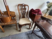 NICE MAHOGANY CHIPPENDALE SIDE CHAIR