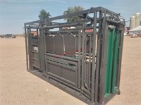 New Tuff Built squeeze chute