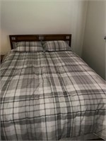 Full bed and bed set