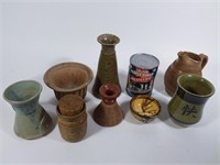 Lot de diverses poteries signées