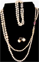 Jewelry Pearl Necklace, Earrings & Bracelet
