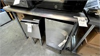 S/S 45"X30" WORKTABLE W/OPEN BASE