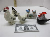 Vtg Rooster/Hen Salt peppers nodders paperweight